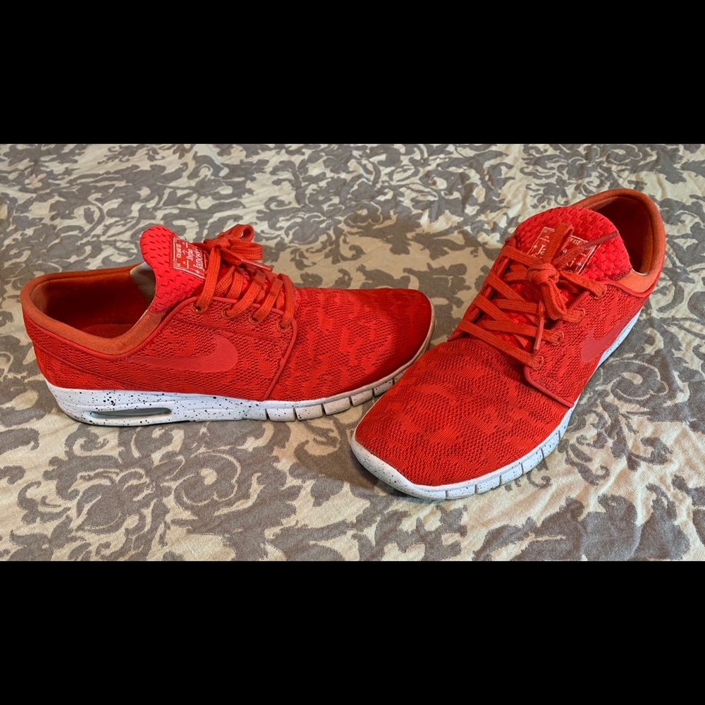 Men’s Nike Stefan Janoski shoes
